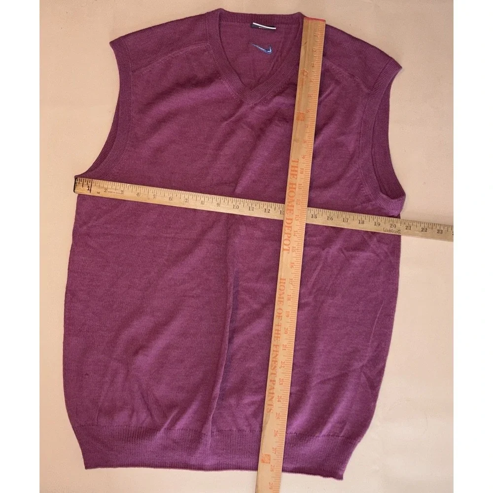 Nike Golf Tour Performance Sweater Vest Men Large Magenta Merino Wool Blend VTG